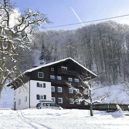 Apartament Sandra *